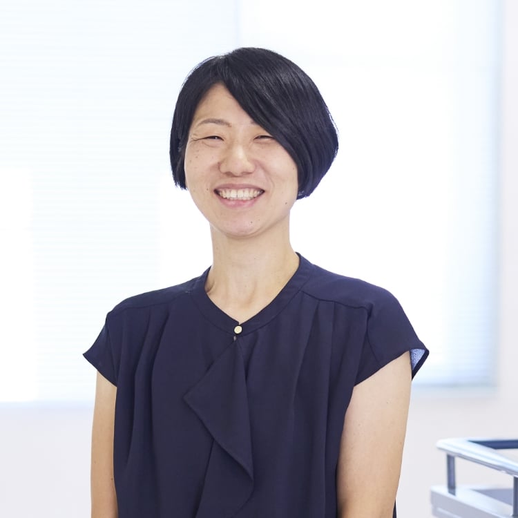 %name%-2002年入社 総務企画課 係長